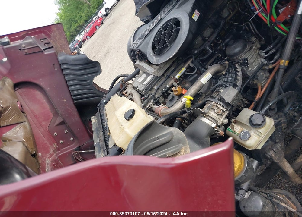 2016 FREIGHTLINER CASCADIA 125 VIN: 3AKJGLDVXGSGU5982