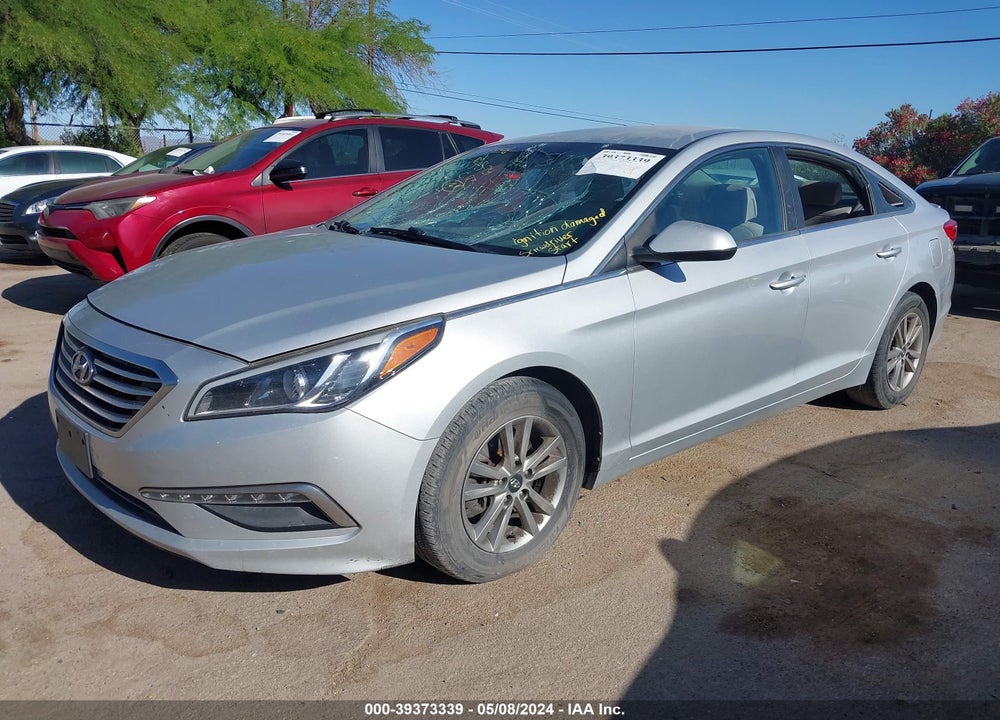 2015 HYUNDAI SONATA SE VIN: 5NPE24AF9FH040521