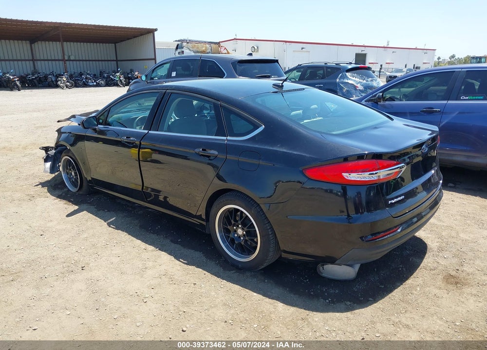 2019 FORD FUSION S VIN: 3FA6P0G79KR232484