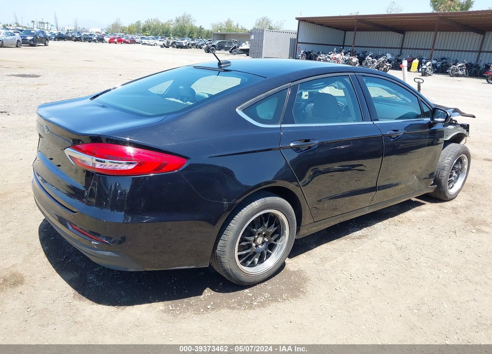 2019 FORD FUSION S VIN: 3FA6P0G79KR232484