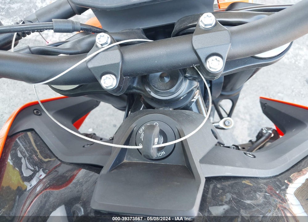 2023 KTM 790 DUKE VIN: LCETU7408PH700266