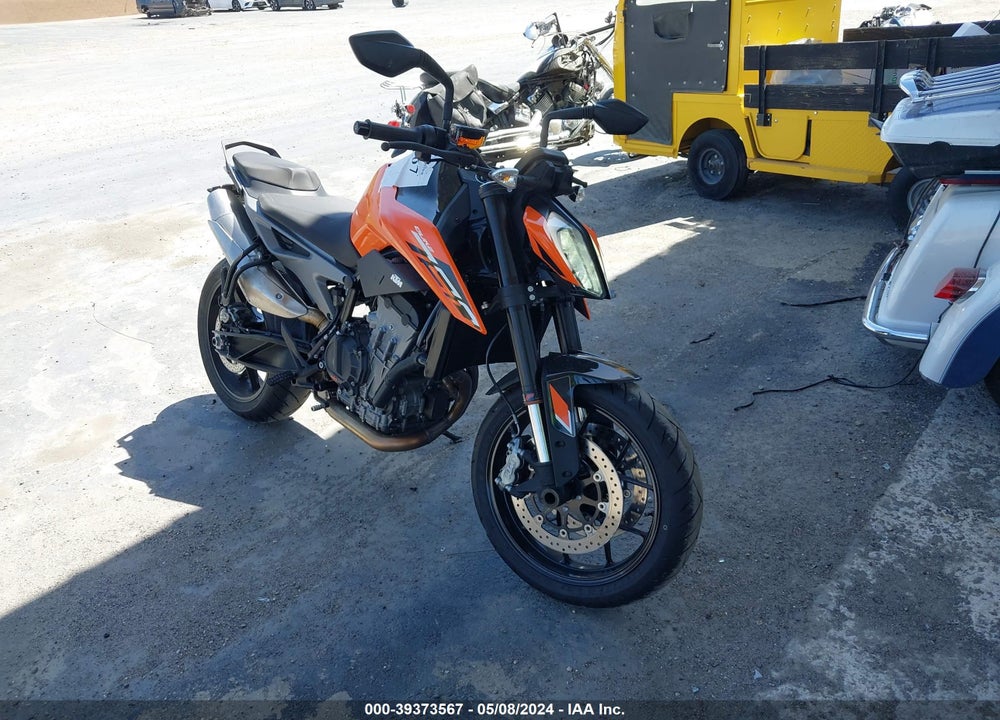 2023 KTM 790 DUKE VIN: LCETU7408PH700266