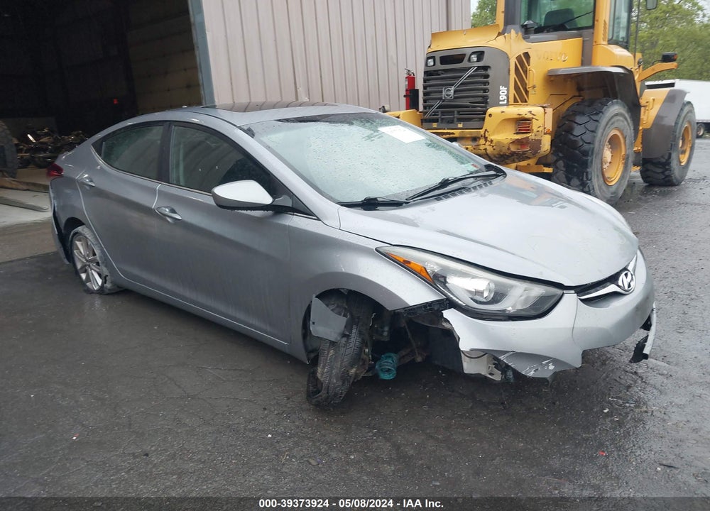 2015 HYUNDAI ELANTRA SE VIN: 5NPDH4AE4FH633995
