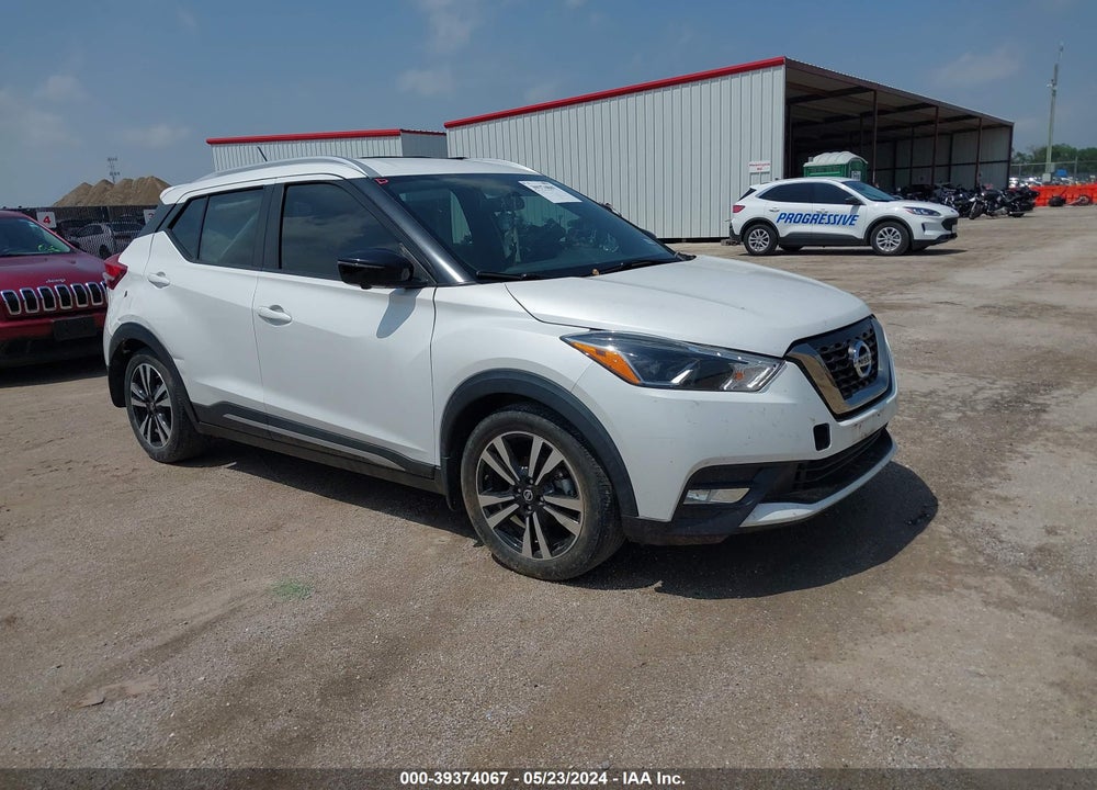 2019 NISSAN KICKS SR VIN: 3N1CP5CU2KL497467