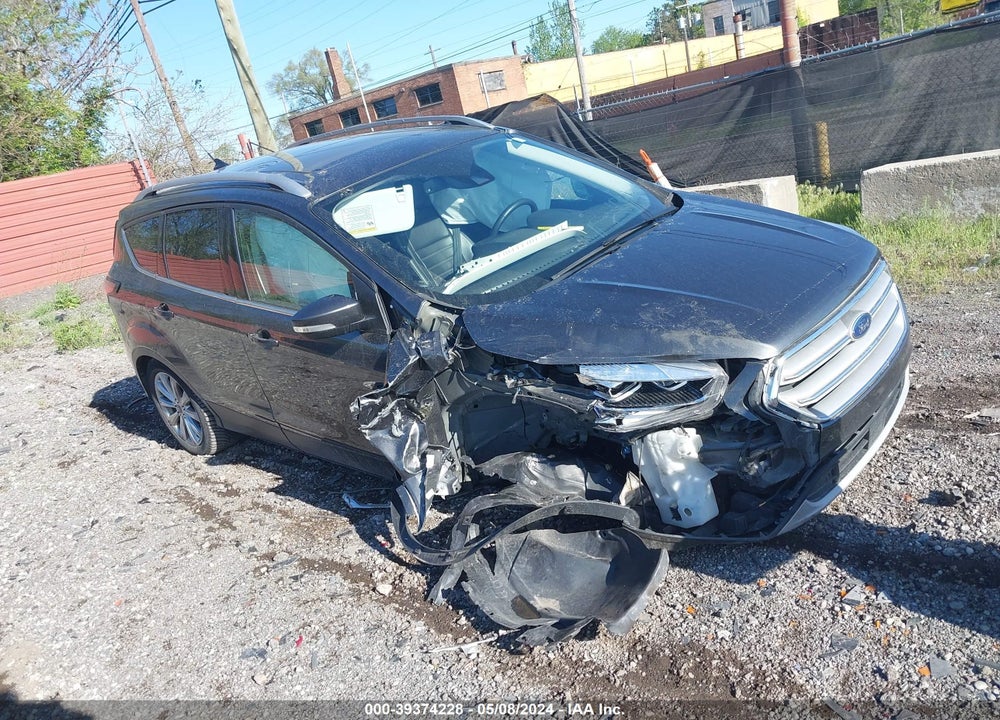 2018 FORD ESCAPE TITANIUM VIN: 1FMCU9J90JUB55723