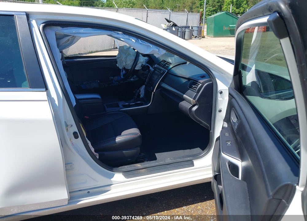 2017 TOYOTA CAMRY SE VIN: 4T1BF1FKXHU349317