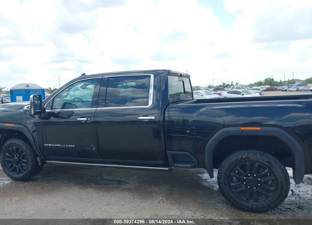 2023 GMC SIERRA 2500HD 4WD  STANDARD BED DENALI VIN: 1GT49REY7PF200276