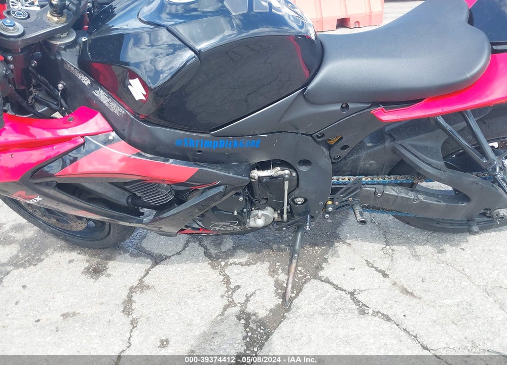 2006 SUZUKI GSX-R600 K6 VIN: JS1GN7DA162112373