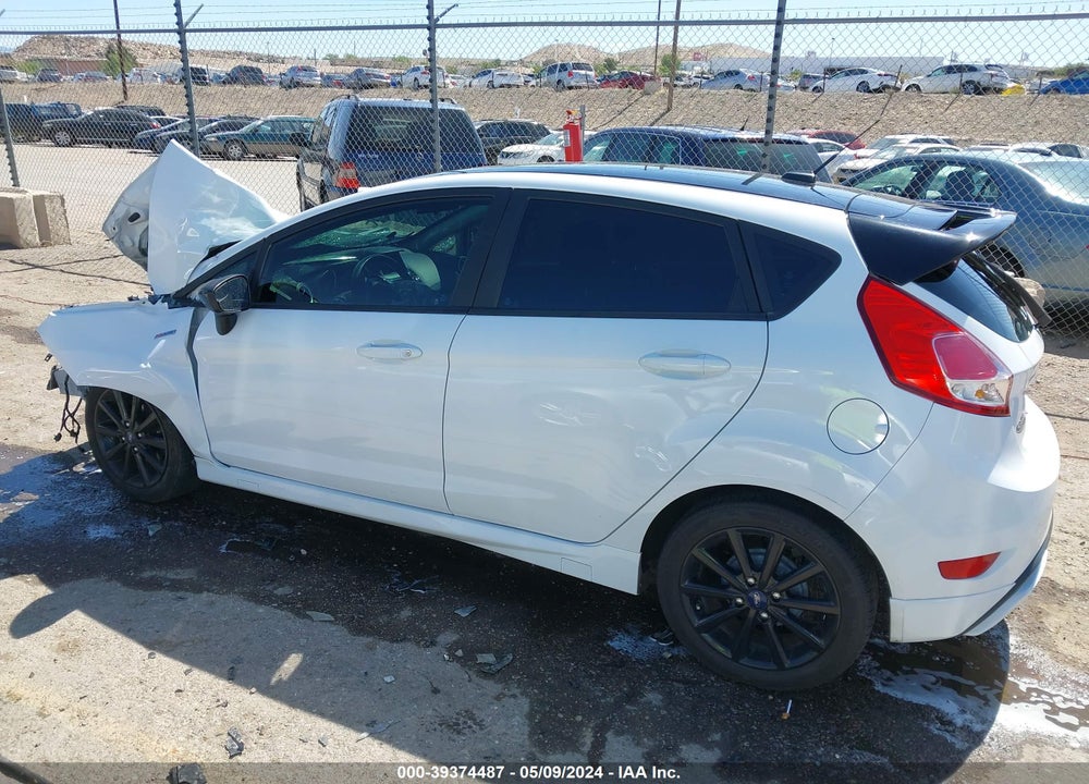 2019 FORD FIESTA ST LINE VIN: 3FADP4DJXKM135533
