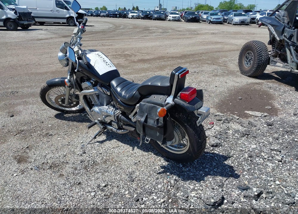 1986 SUZUKI VS700 VIN: JS1VP51A6G2108685
