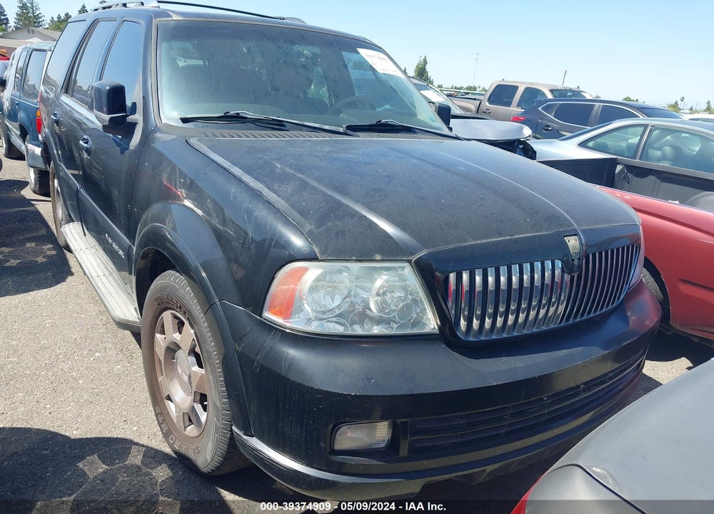 2005 LINCOLN NAVIGATOR VIN: 5LMFU28535LJ05348