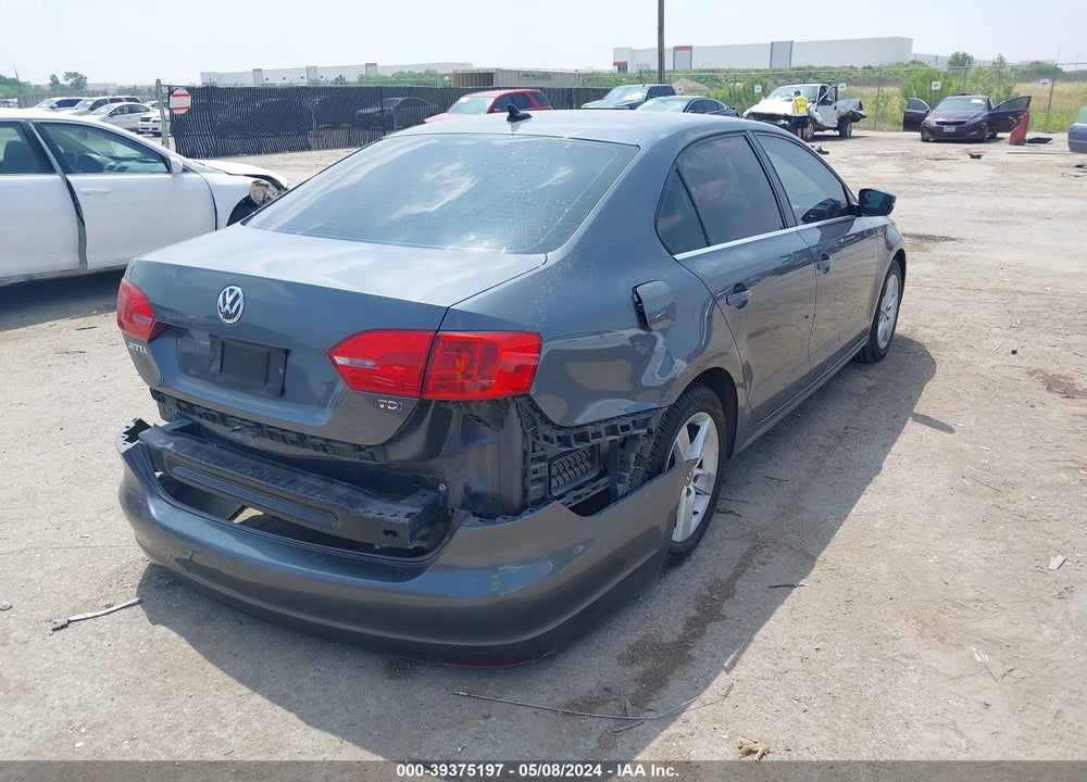 2013 VOLKSWAGEN JETTA 2.0L TDI VIN: 3VW3L7AJXDM401172