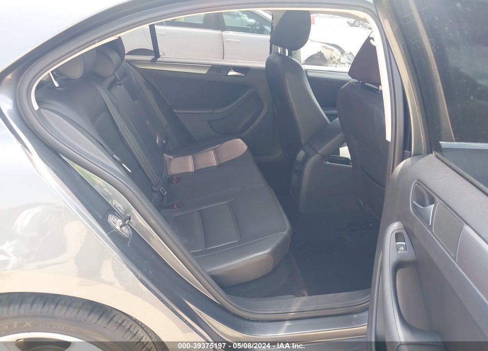 2013 VOLKSWAGEN JETTA 2.0L TDI VIN: 3VW3L7AJXDM401172