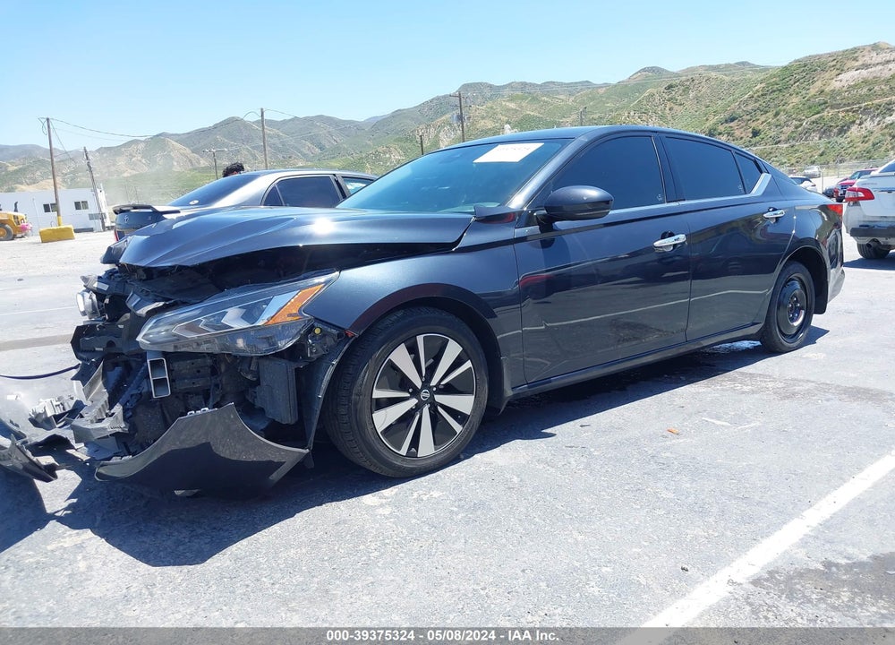 2022 NISSAN ALTIMA SL FWD VIN: 1N4BL4EV2NN416613
