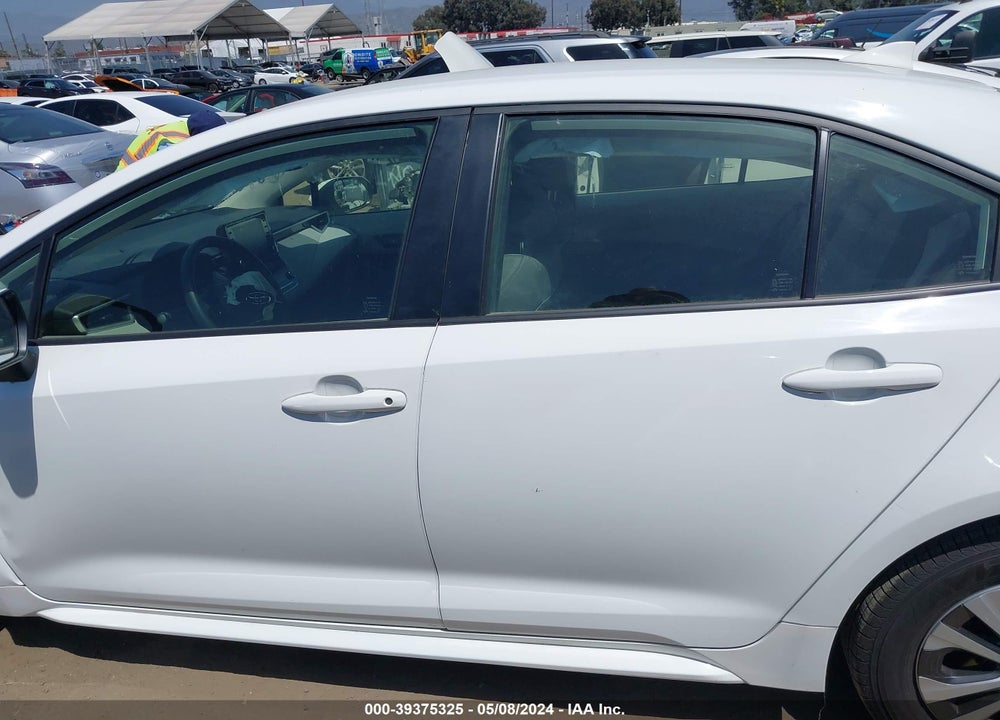 2022 TOYOTA COROLLA HYBRID LE VIN: JTDEAMDE6N3008822