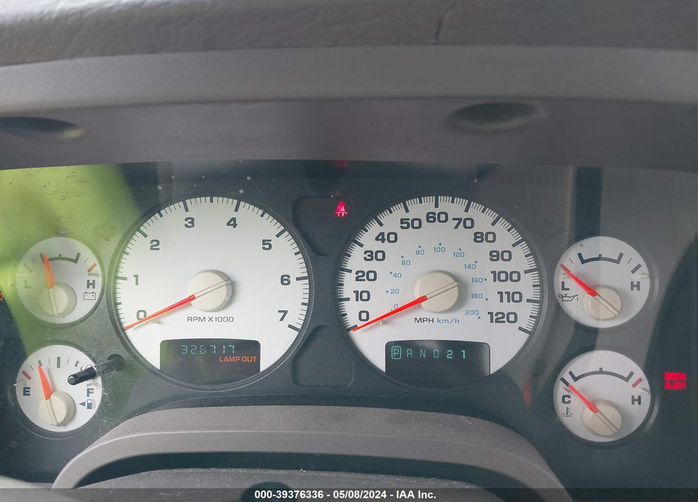 2002 DODGE RAM 1500 ST VIN: 3D7HU18Z12G138277