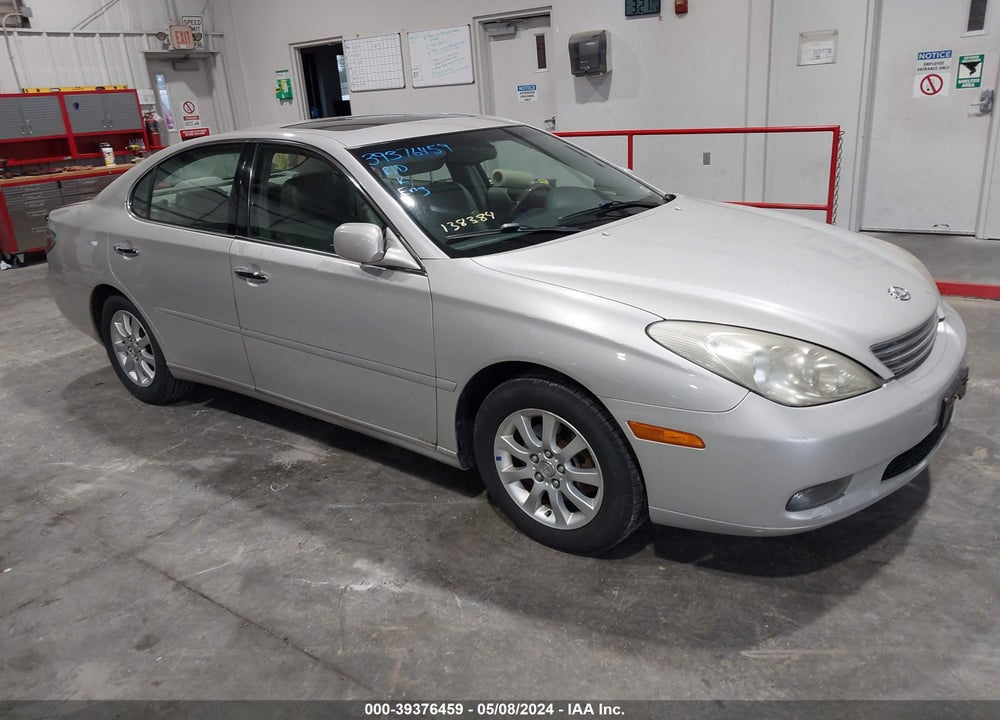 2002 LEXUS ES 300 VIN: JTHBF30G825008454