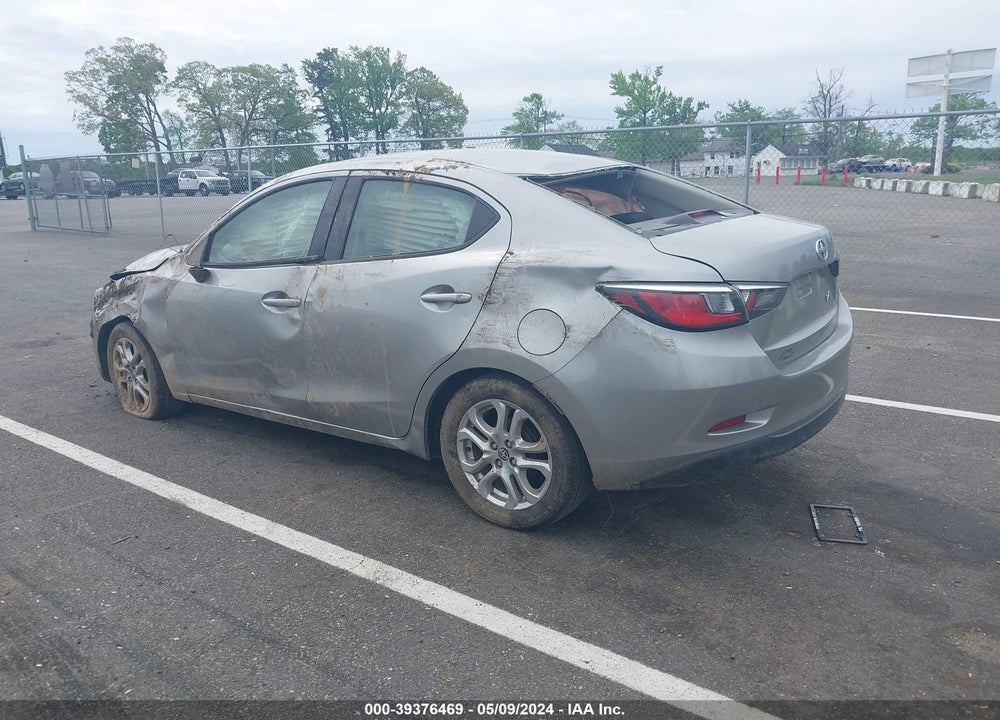 2016 SCION IA VIN: 3MYDLBZV0GY114908
