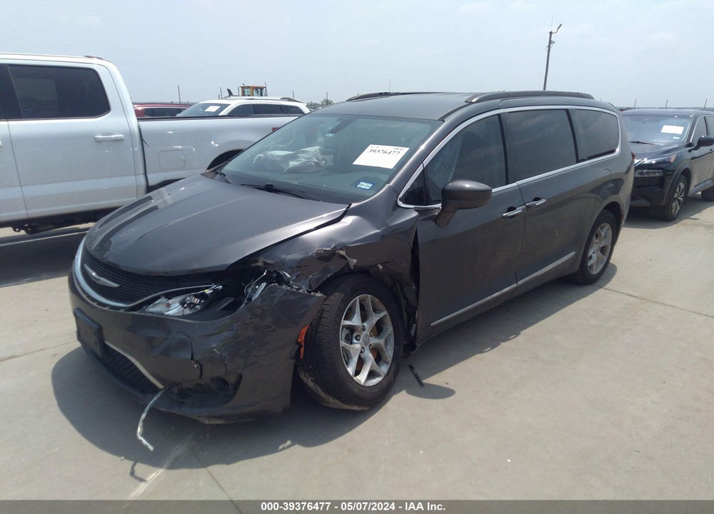 2017 CHRYSLER PACIFICA TOURING L VIN: 2C4RC1BG1HR515881