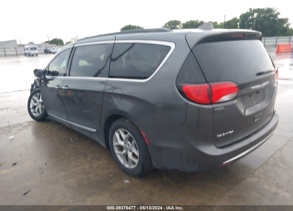 2017 CHRYSLER PACIFICA TOURING L VIN: 2C4RC1BG1HR515881