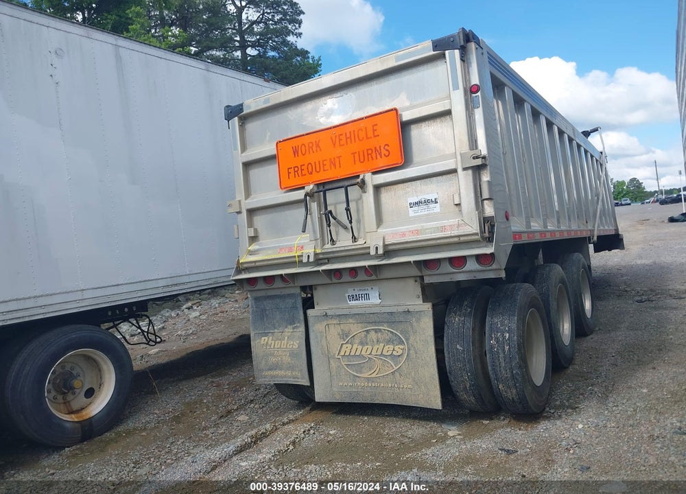2017 AJR INC DUMP VIN: 1A9AD3032HP432813