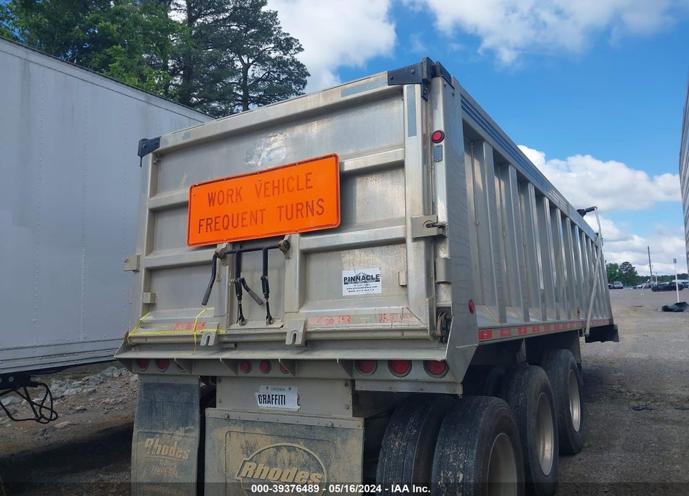 2017 AJR INC DUMP VIN: 1A9AD3032HP432813