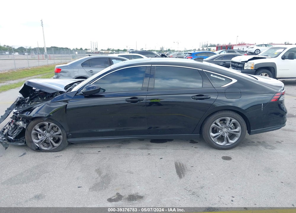 2024 HONDA ACCORD EX VIN: 1HGCY1F30RA037152