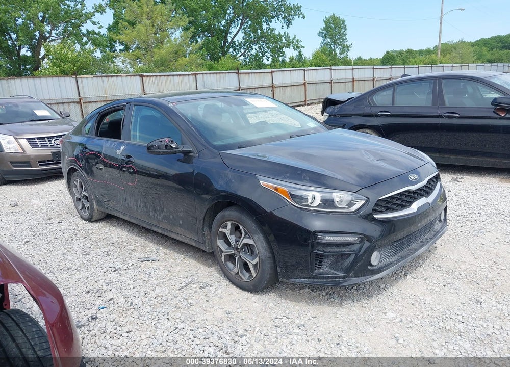 2019 KIA FORTE LXS VIN: 3KPF24AD5KE124370