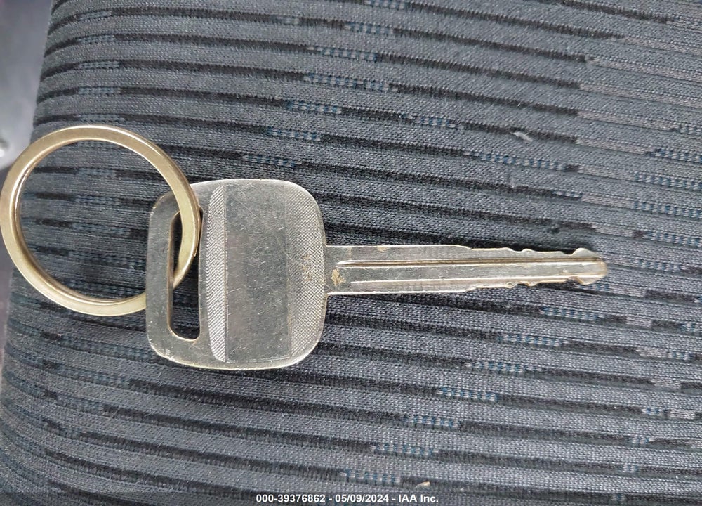 2011 SCION XB VIN: JTLZE4FE9B1123736