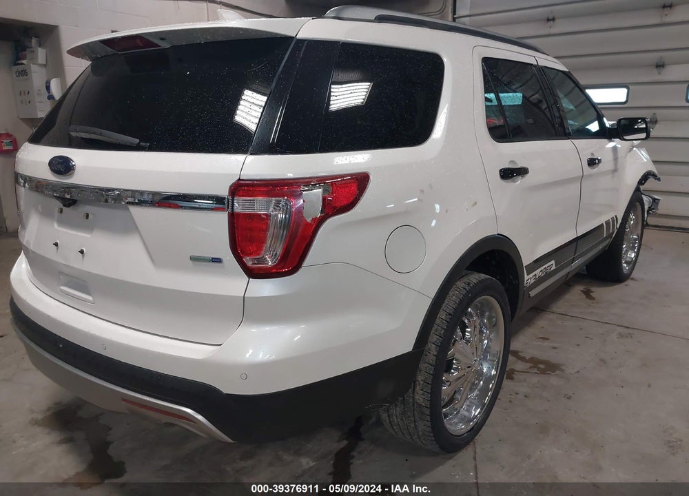 2016 FORD EXPLORER XLT VIN: 1FM5K8D88GGC23303