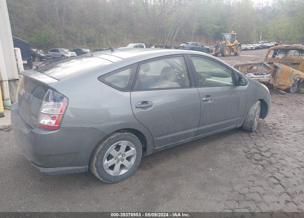 2005 TOYOTA PRIUS VIN: JTDKB20U150124531