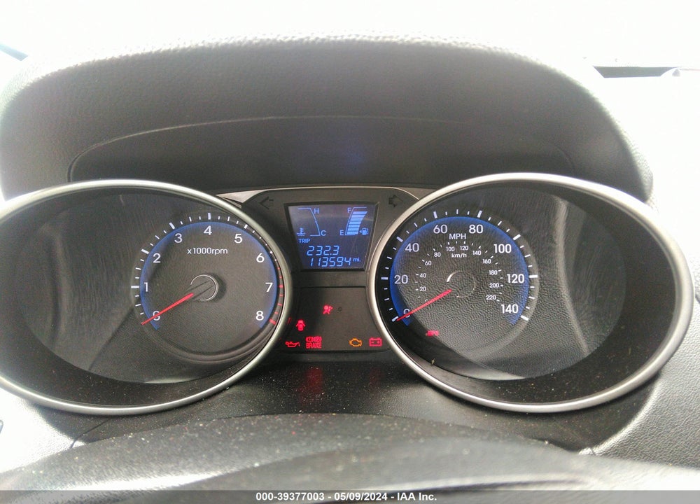 2010 HYUNDAI TUCSON GLS VIN: KM8JU3AC4AU114088