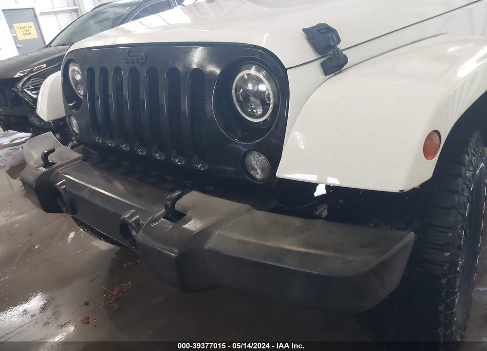 2015 JEEP WRANGLER UNLIMITED WILLYS WHEELER VIN: 1C4BJWDG8FL743237
