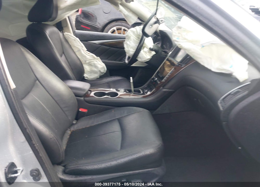 2018 INFINITI Q50 3.0T LUXE VIN: JN1EV7APXJM357551