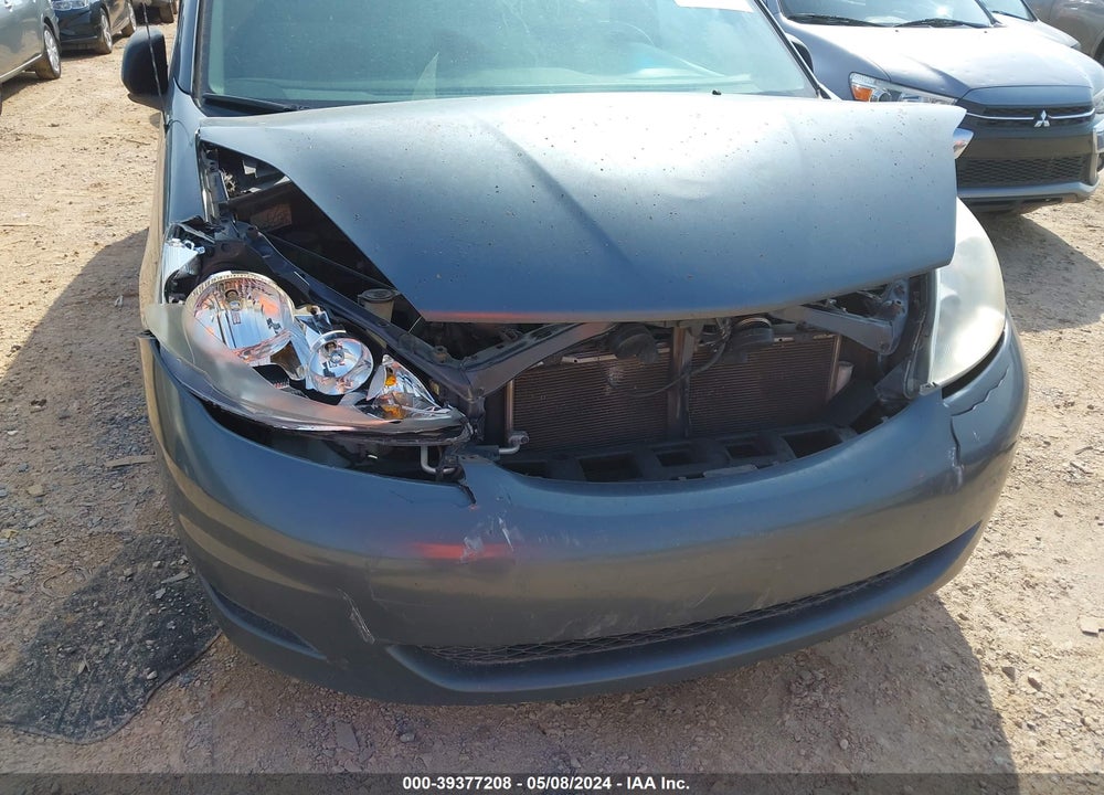 2010 TOYOTA SIENNA LE VIN: 5TDKK4CC9AS339273