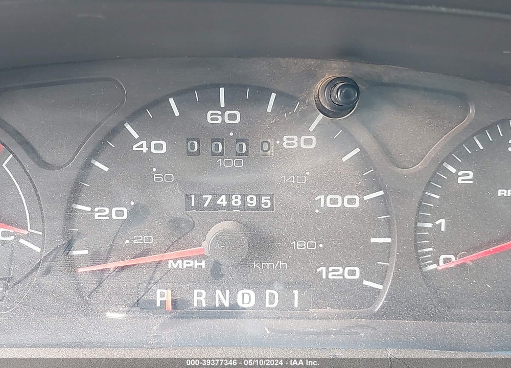 2002 FORD TAURUS SE VIN: 1FAFP53U72A105901