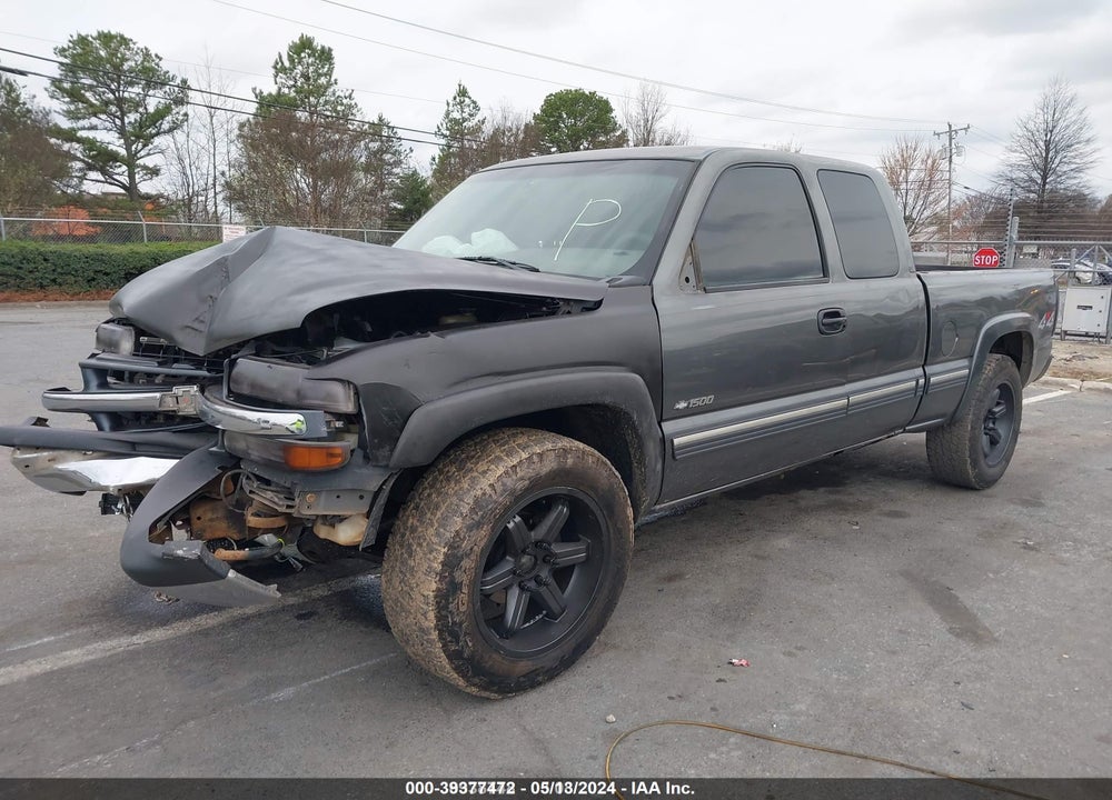 2001 CHEVROLET SILVERADO 1500 LS VIN: 1GCEK19T41E227196