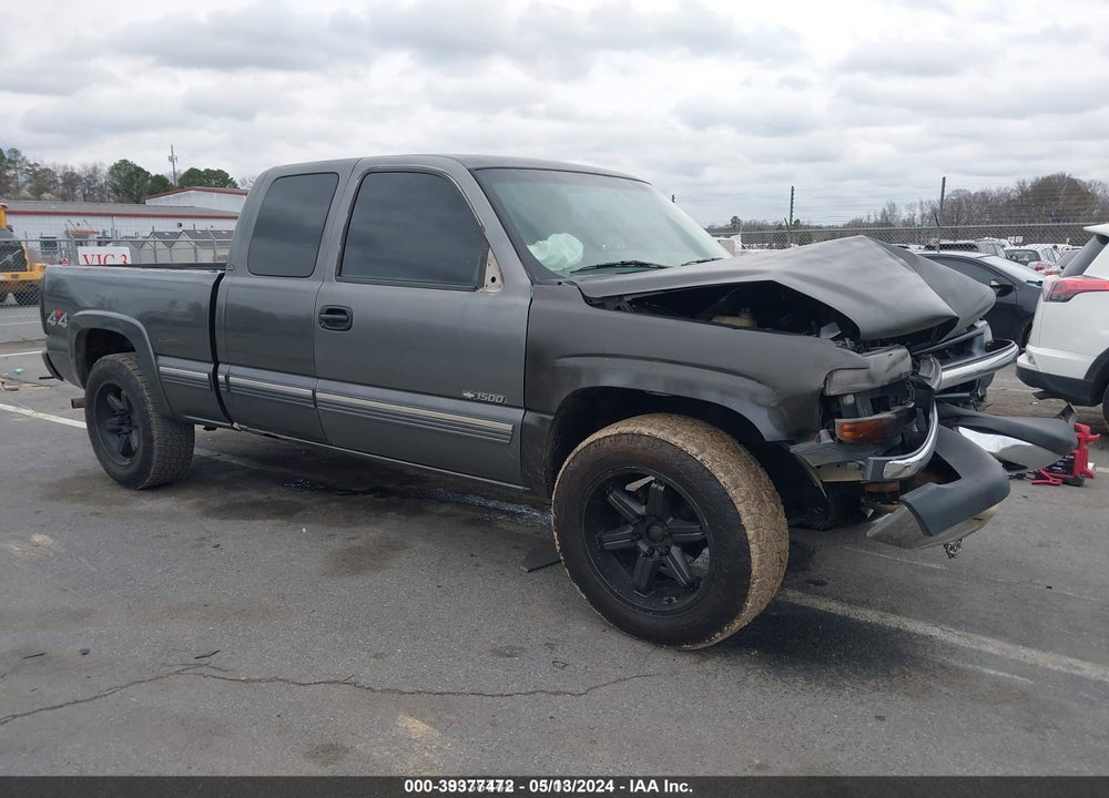 2001 CHEVROLET SILVERADO 1500 LS VIN: 1GCEK19T41E227196