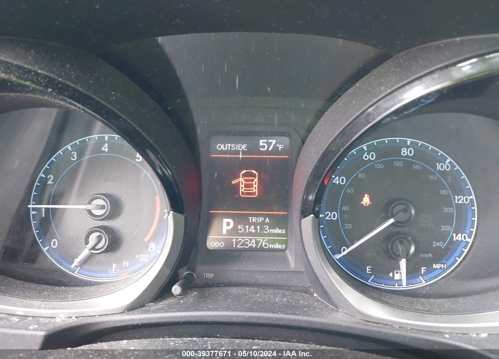 2014 TOYOTA COROLLA S PLUS VIN: 5YFBURHE2EP000483