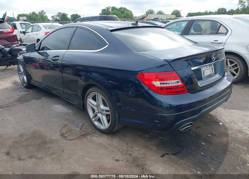 2015 MERCEDES-BENZ C 350 SPORT 4MATIC VIN: WDDGJ8JB8FG370161