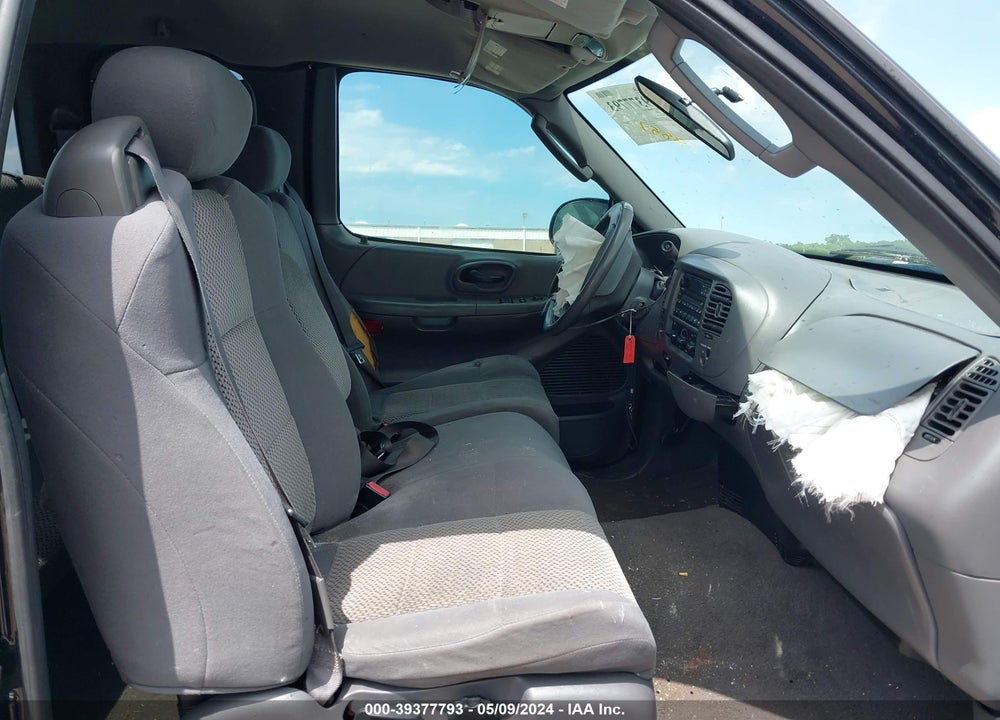 2003 FORD F-150 VIN: 1FTRX18L63NA68852