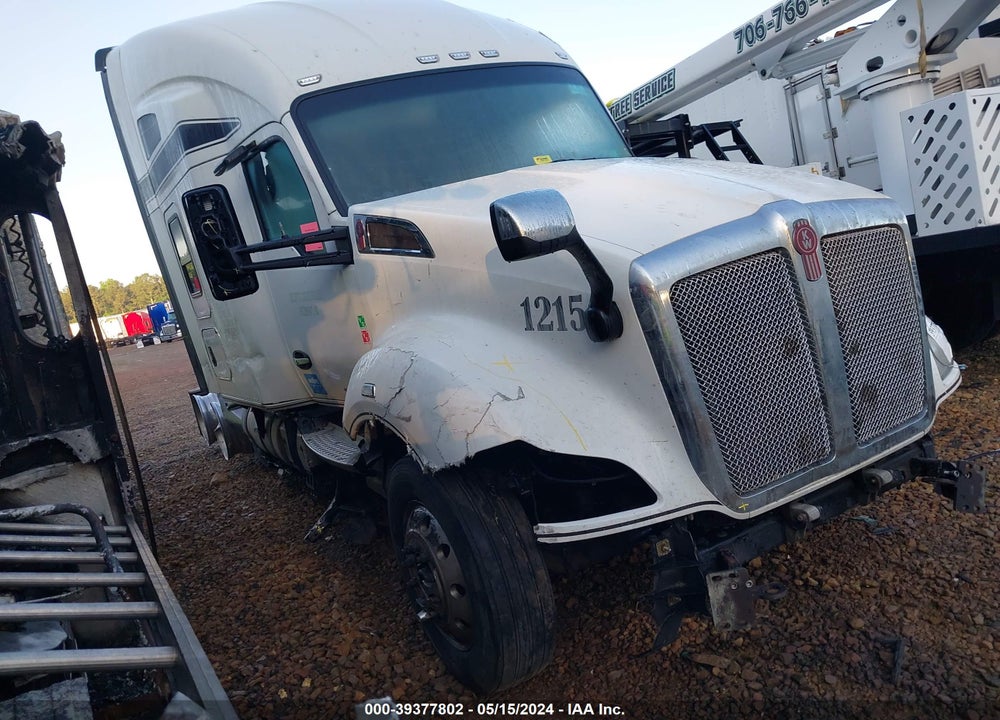 2020 KENWORTH T680 VIN: 1XKYDP9X8LJ312943
