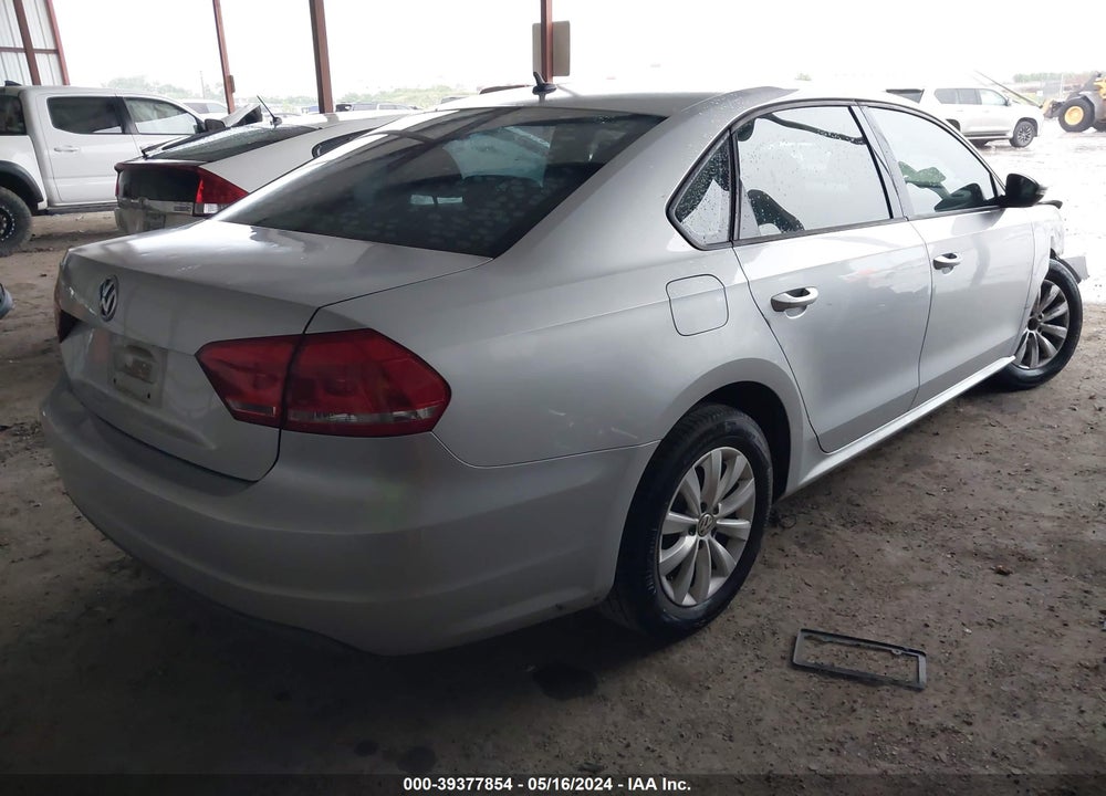 2012 VOLKSWAGEN PASSAT 2.5L S VIN: 1VWAH7A36CC018789