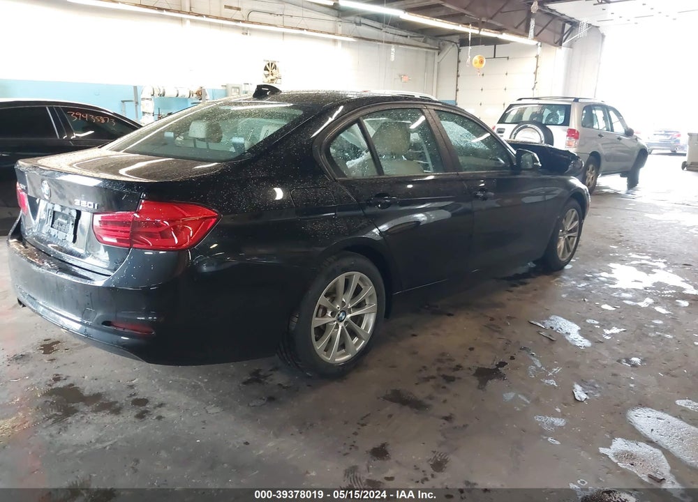2017 BMW 320I XDRIVE VIN: WBA8E5G55HNU42223