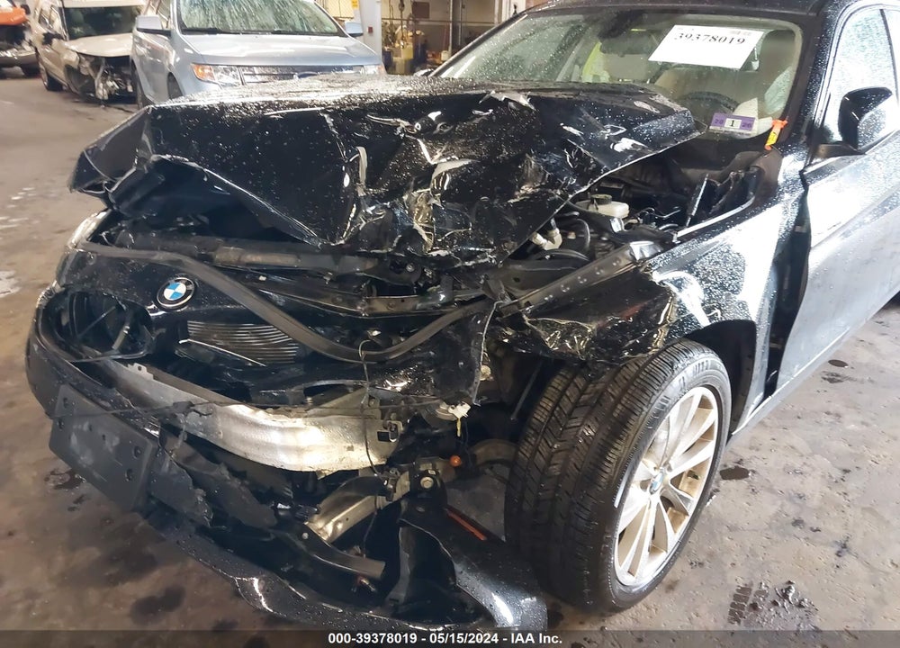 2017 BMW 320I XDRIVE VIN: WBA8E5G55HNU42223