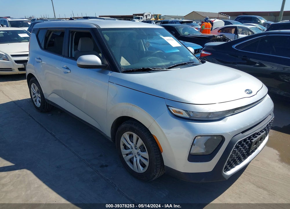 2021 KIA SOUL LX VIN: KNDJ23AU5M7792015