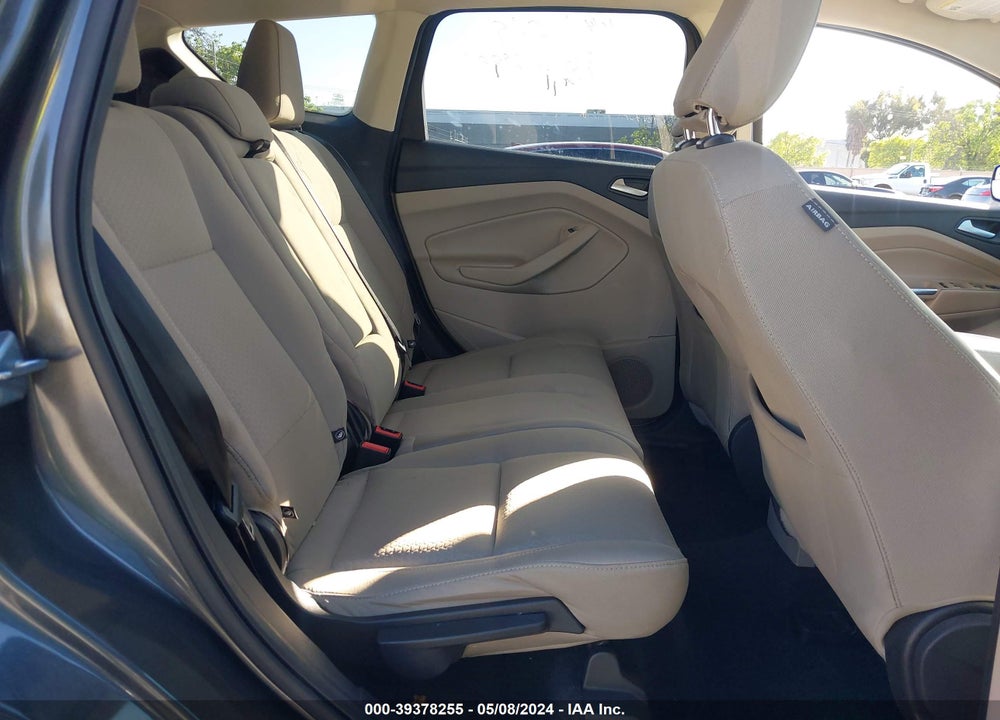 2019 FORD ESCAPE SE VIN: 1FMCU0GD2KUA06304