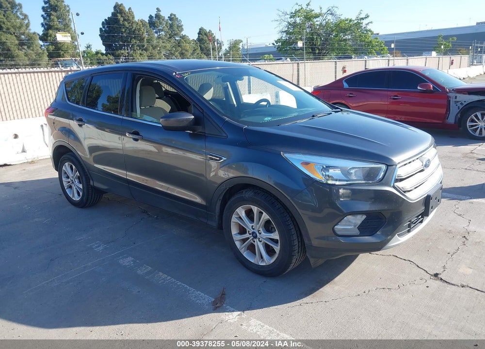 2019 FORD ESCAPE SE VIN: 1FMCU0GD2KUA06304