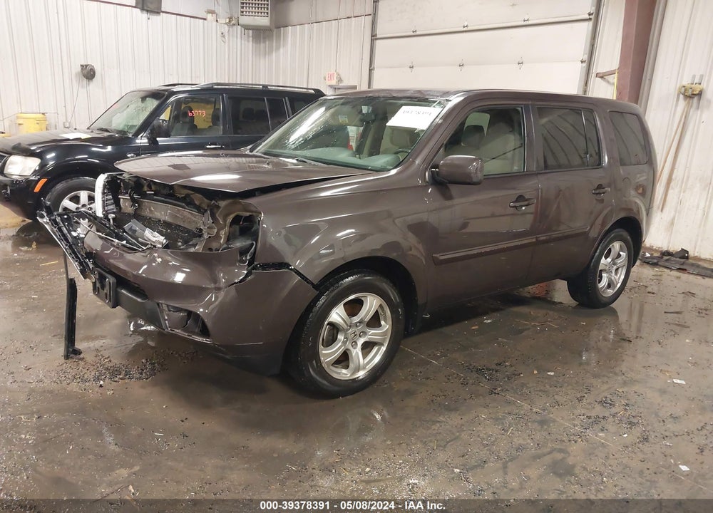2013 HONDA PILOT EX VIN: 5FNYF4H45DB071539