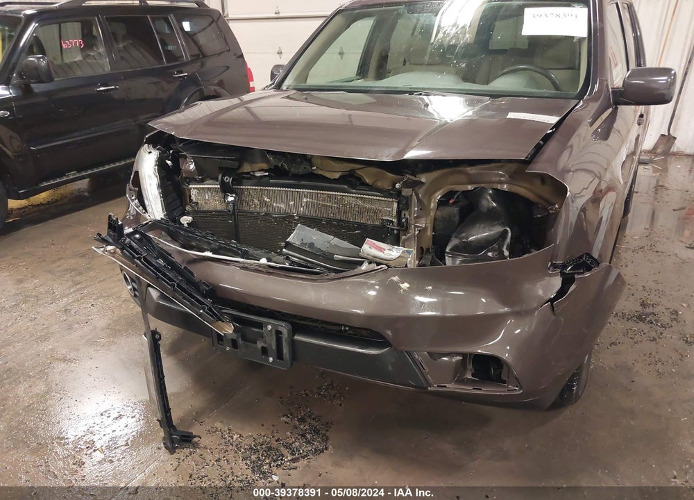 2013 HONDA PILOT EX VIN: 5FNYF4H45DB071539